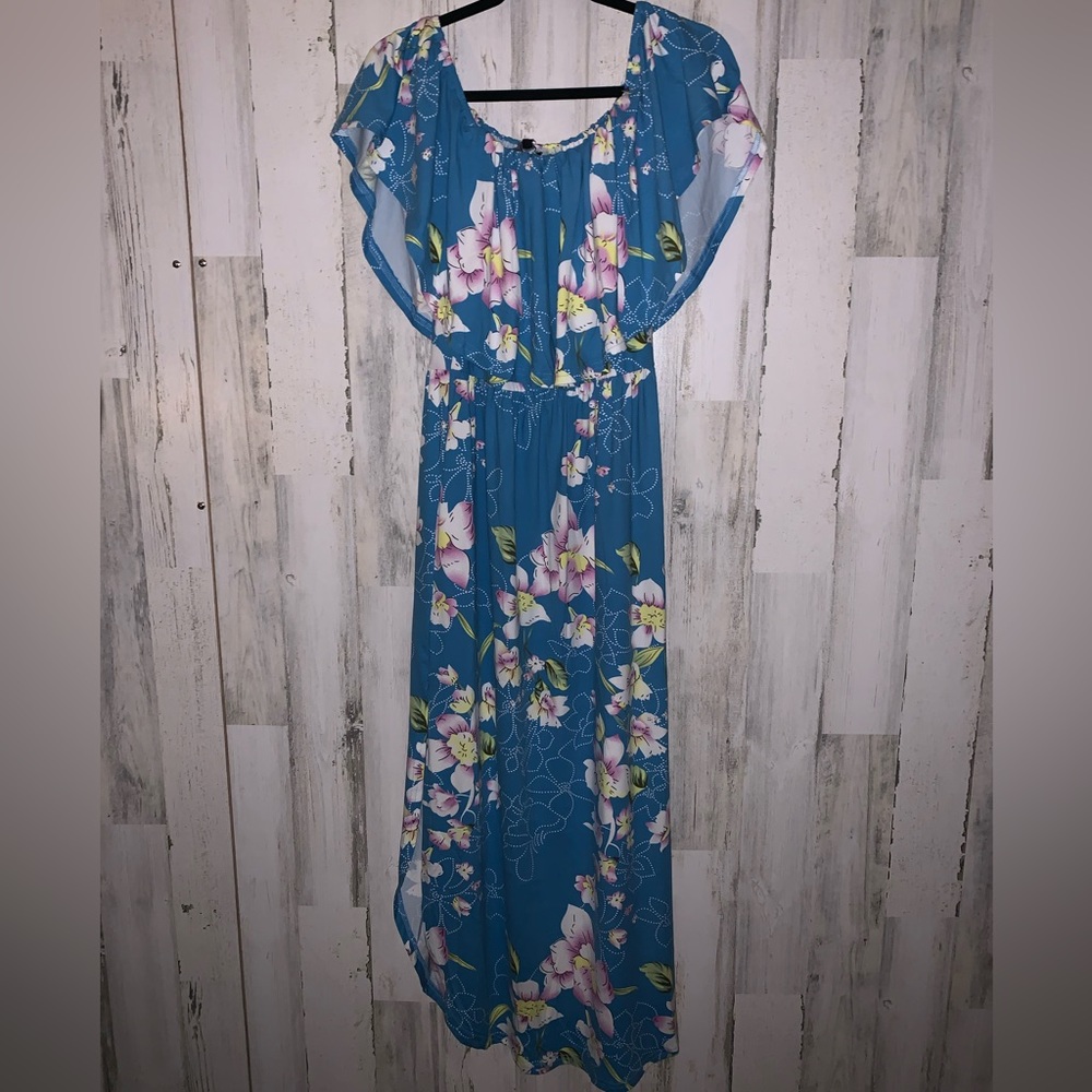 VeraBendi new with tags summer dress size M